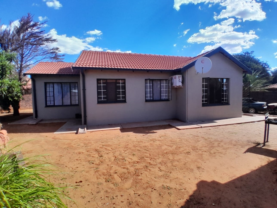 3 Bedroom Property for Sale in Kathu Northern Cape